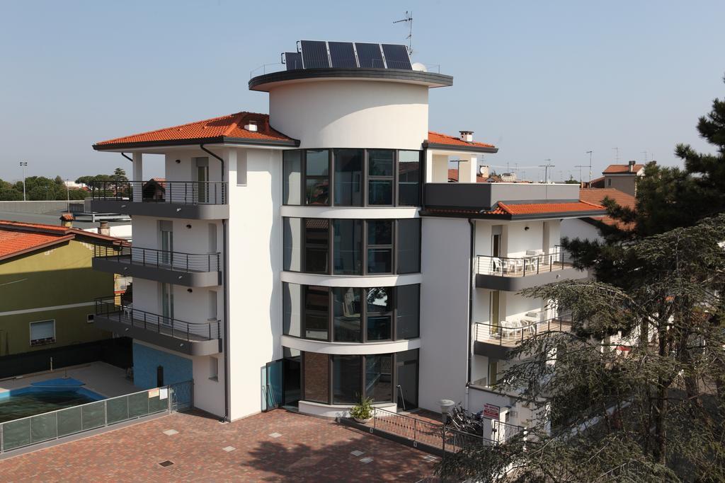 Villa Bruna Lignano Sabbiadoro Exterior foto